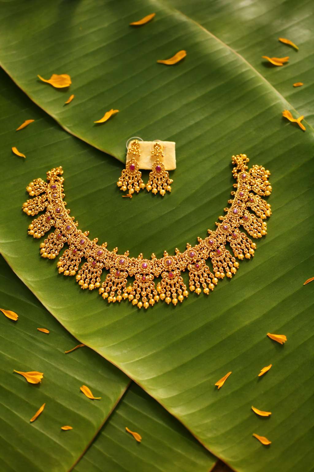 Golden Beauty with ruby