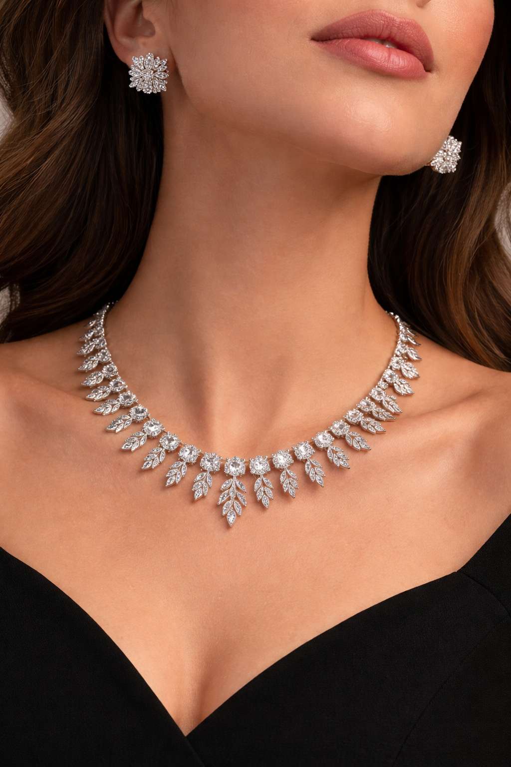 Rhodium plate emerald set premium