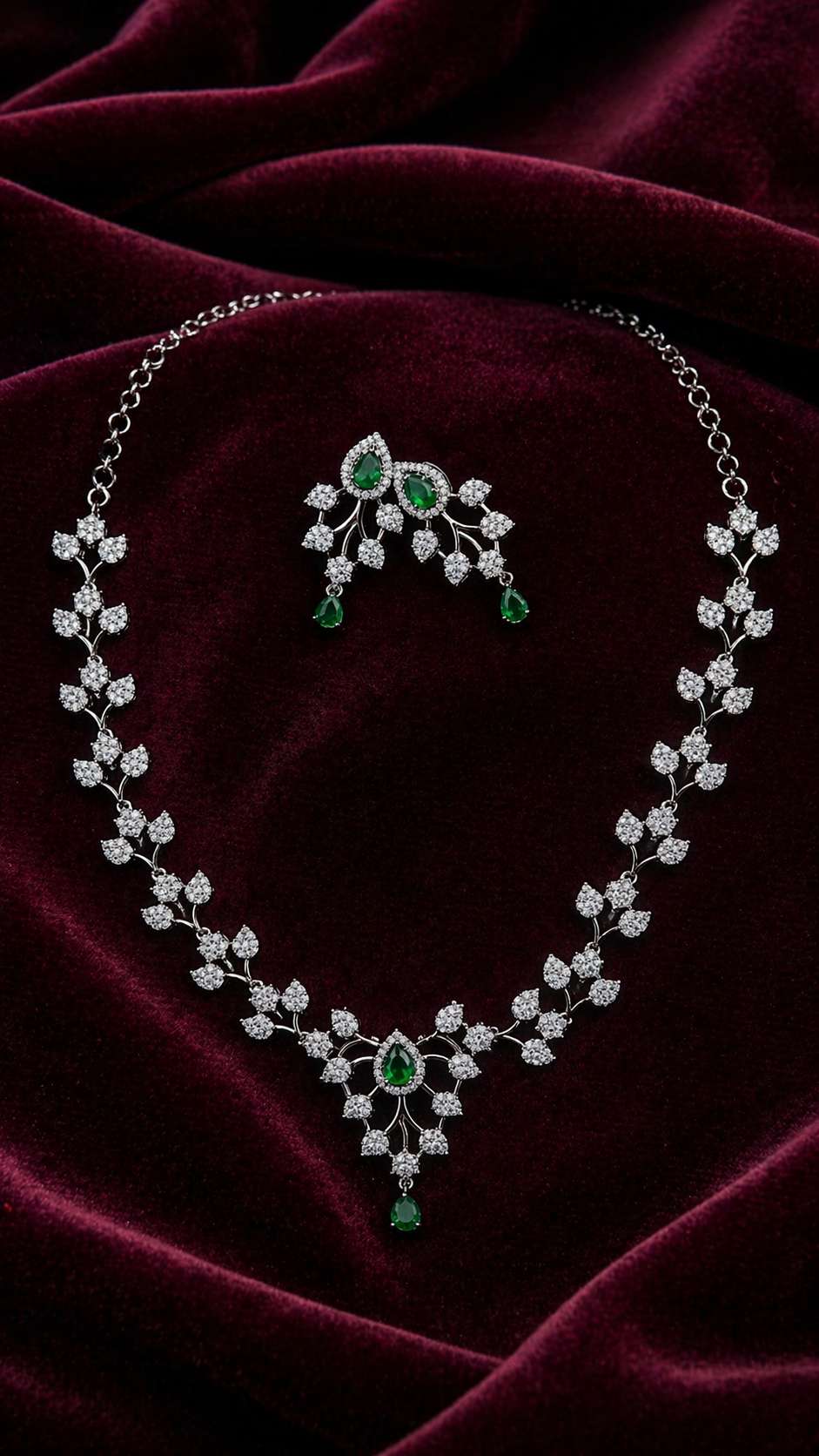 Rhodium plated sliver and AD necklace set